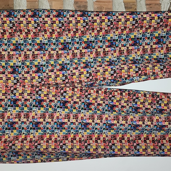 Joseph Ribkoff Geometric Patterned Pants Size 12 - Picture 2 of 5